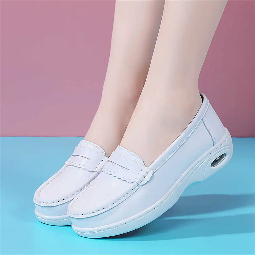 Chunky White Sole Heel Shoes 옥 - Sewing Industry 리뷰 및 가격