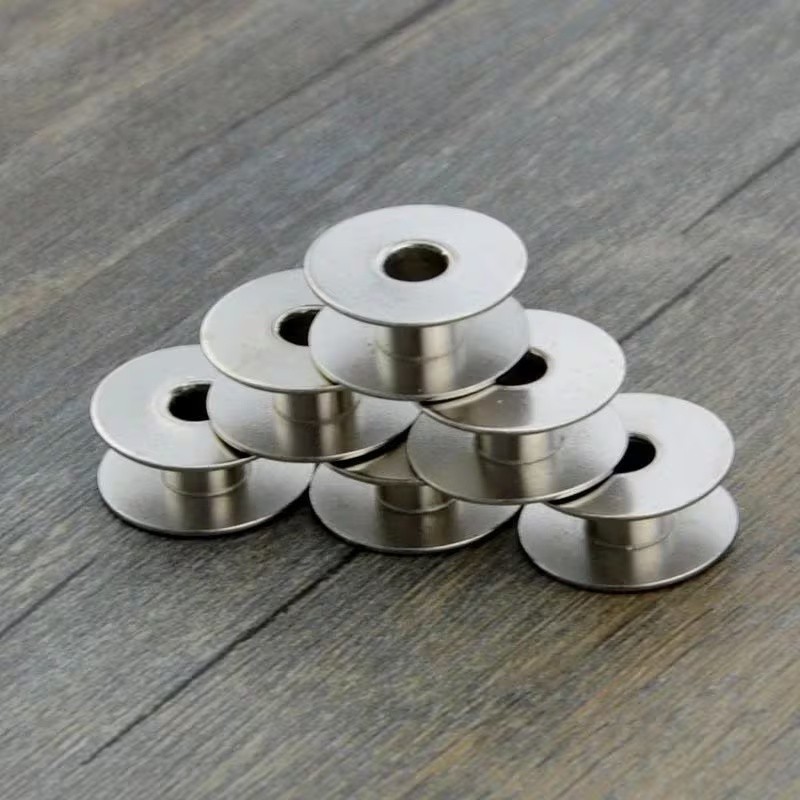 56개 금속 실 보빈, 의류 생산을 위한 부드러운 실  - Sewing Thread Production 리뷰 및 가격